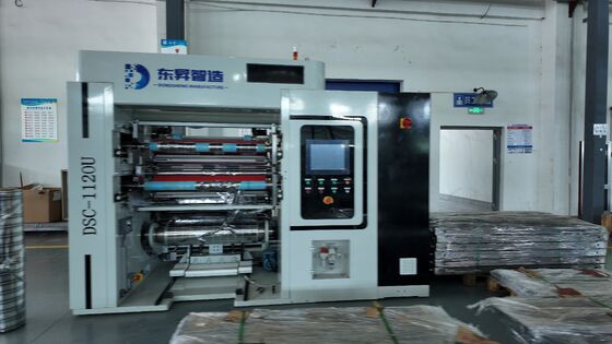 Schneidmaschine für die Lithiumbatterieseparatorproduktion mit CNC-Servoantrieb und elektrischem Steuermesserhalter
